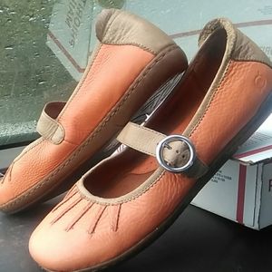 Born® Leather Mary Jane 40.5 EUR 9US